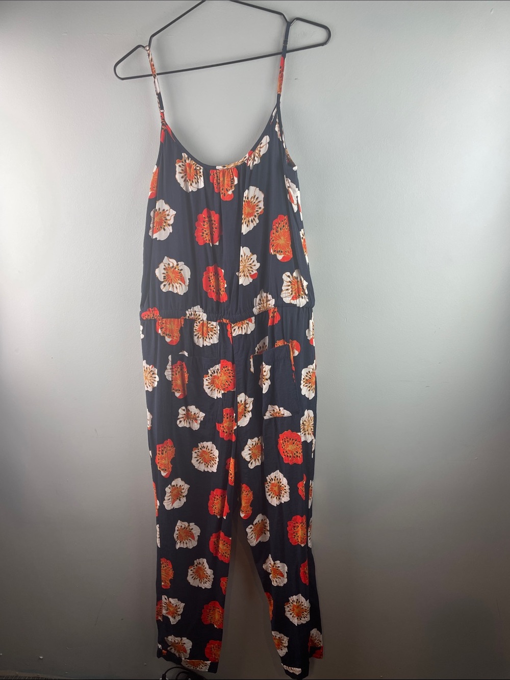 Loft Navy Floral Jumpsuit with Adjustable Straps Size M - Picture 7 of 9